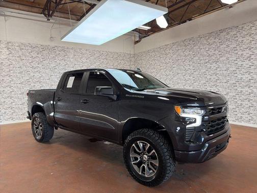 Dark Ash Metallic 2022 Chevrolet Silverado 1500 RST