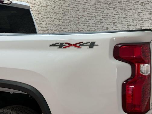 2024 Chevrolet Silverado 2500 Custom