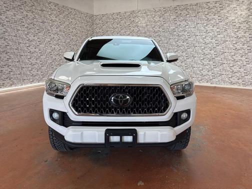2018 Toyota Tacoma TRD Sport