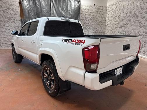 2018 Toyota Tacoma TRD Sport