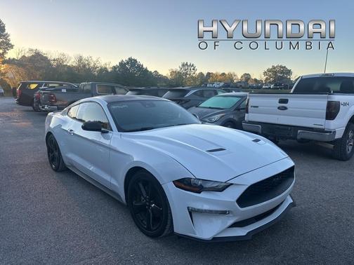 2021 Ford Mustang EcoBoost
