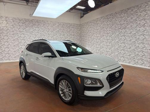 2020 Hyundai KONA SEL