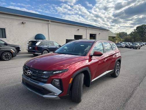 2026 Hyundai TUCSON SEL