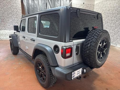 2023 Jeep Wrangler Sport