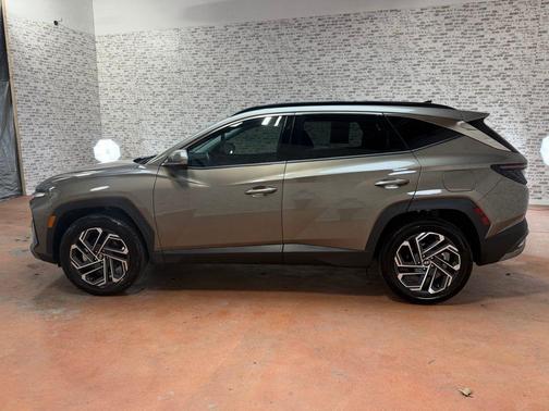 2025 Hyundai TUCSON Hybrid Limited
