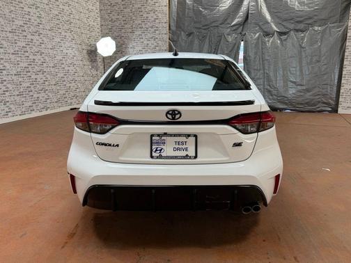 2024 Toyota Corolla SE Nightshade