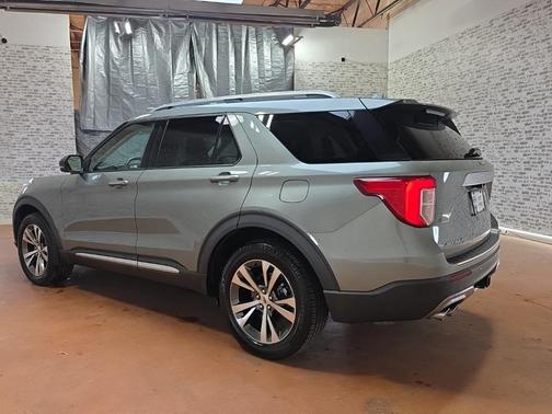 2020 Ford Explorer Platinum