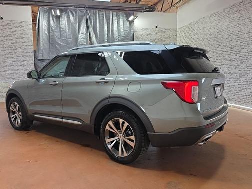 2020 Ford Explorer Platinum