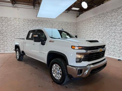 2024 Chevrolet Silverado 2500 LT