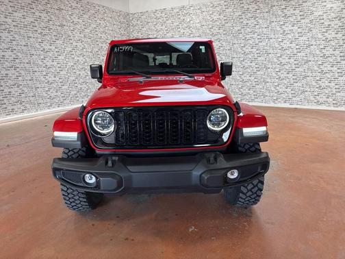 2024 Jeep Gladiator Sport