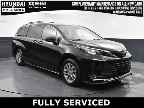 2022 Toyota Sienna XLE