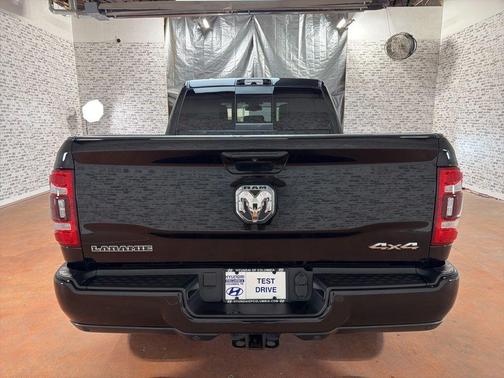 Diamond Black 2024 RAM 2500 Laramie