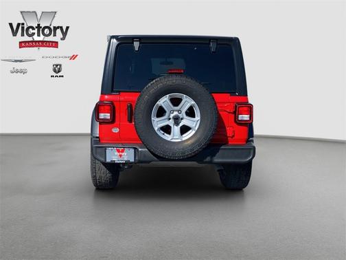 2022 Jeep Wrangler Unlimited Sport