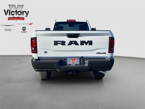 2026 RAM 2500 Tradesman Regular Cab 4x4 8' Box
