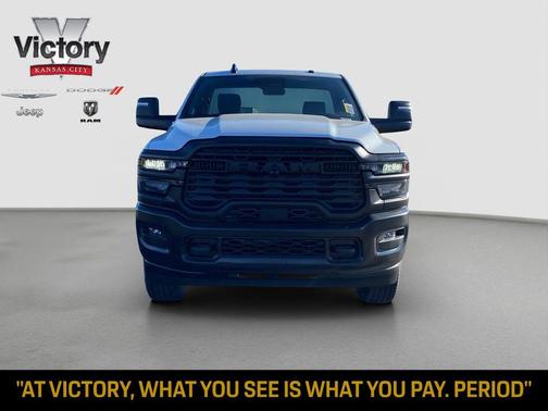 Bright White Clearcoat 2026 RAM 2500 Tradesman Regular Cab 4x4 8' Box