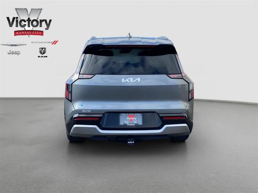 2024 Kia EV9 Land