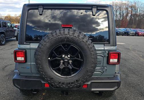 2025 Jeep Wrangler 4xe Willys