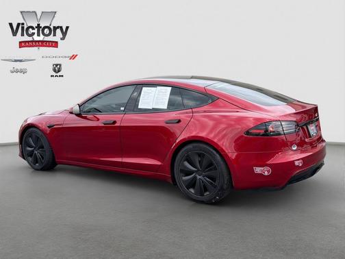 2023 Tesla Model S Base