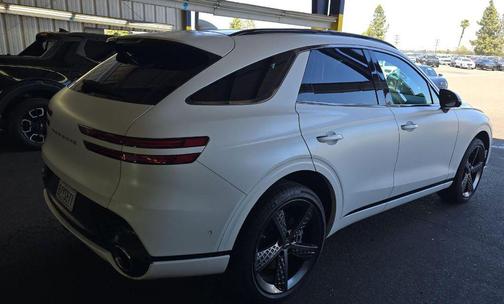 Matterhorn White 2022 Genesis GV70 3.5T AWD Sport