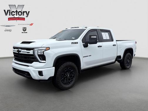 Summit White 2024 Chevrolet Silverado 2500 LTZ