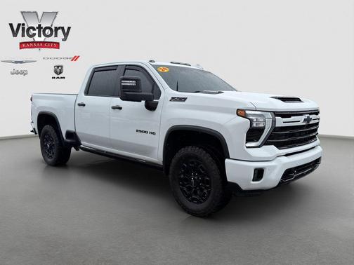 Summit White 2024 Chevrolet Silverado 2500 LTZ