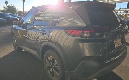 2022 Nissan Rogue SV