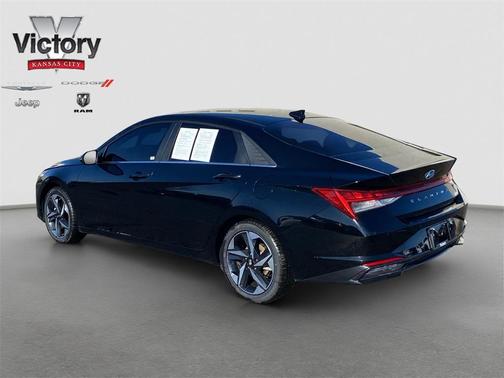 2023 Hyundai ELANTRA HEV Limited