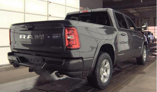 Granite Crystal Metallic Clearcoat 2026 RAM 1500 Big Horn/Lone Star