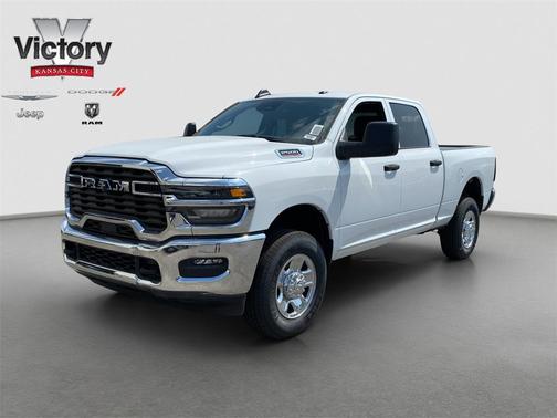 2025 RAM 2500 Tradesman Crew Cab 4x4 6'4' Box