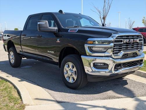 2025 RAM 2500 Big Horn Crew Cab 4x4 6'4' Box