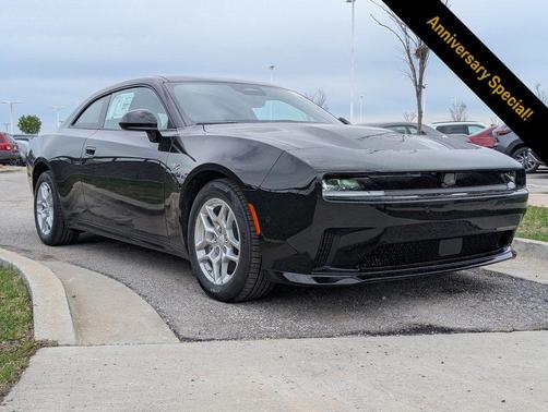 Diamond Black Crystal Pearlcoat 2025 Dodge Charger Daytona R/T