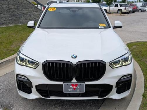 2020 BMW X5 M50i