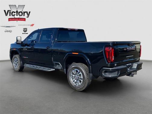 2023 GMC Sierra 2500 AT4