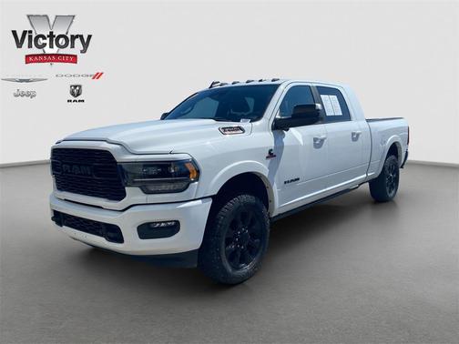 2022 RAM 3500 Limited Mega Cab 4x4 6'4' Box