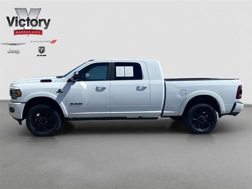 2022 RAM 3500 Limited Mega Cab 4x4 6'4' Box