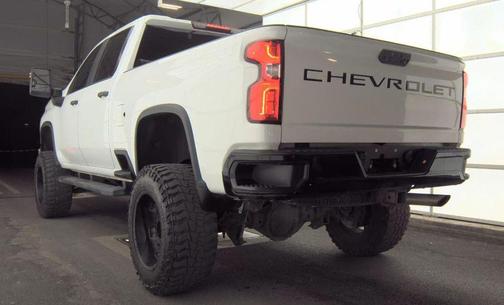 Summit White 2020 Chevrolet Silverado 2500 Custom