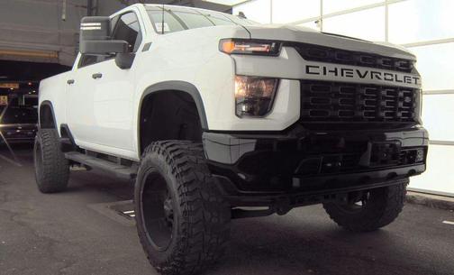 Summit White 2020 Chevrolet Silverado 2500 Custom
