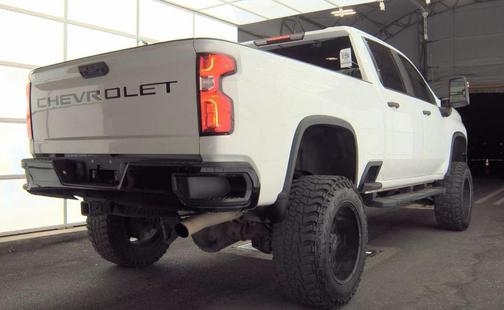 Summit White 2020 Chevrolet Silverado 2500 Custom