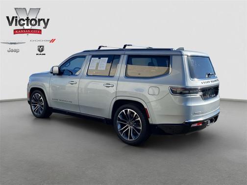 2022 Jeep Grand Wagoneer Series III 4x4