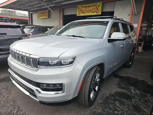 2022 Jeep Grand Wagoneer Series III 4x4