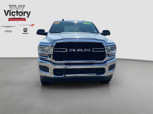 2019 RAM 2500 Big Horn Crew Cab 4x4 6'4' Box