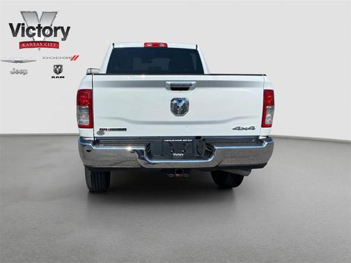 2019 RAM 2500 Big Horn Crew Cab 4x4 6'4' Box