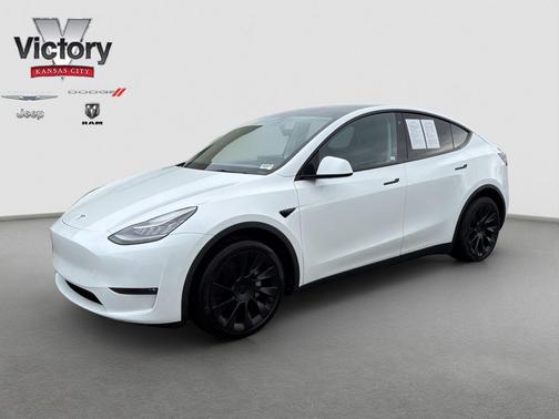 Pearl White Multi-Coat 2021 Tesla Model Y Long Range Dual Motor All-Wheel Drive