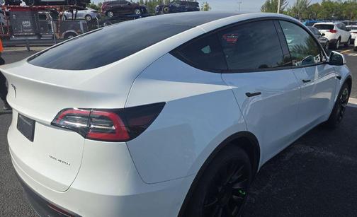 Pearl White Multi-Coat 2021 Tesla Model Y Long Range Dual Motor All-Wheel Drive