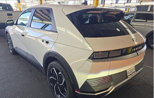 Atlas White 2023 Hyundai IONIQ 5 SEL