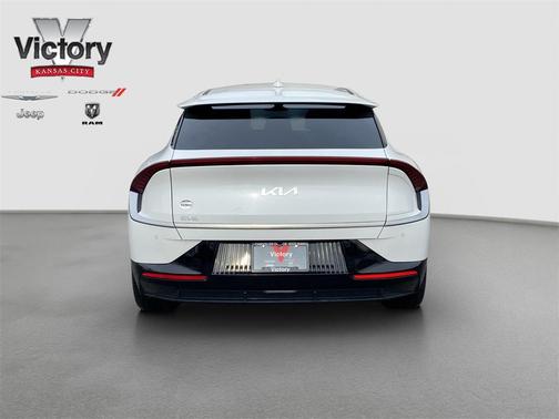 2024 Kia EV6 Wind
