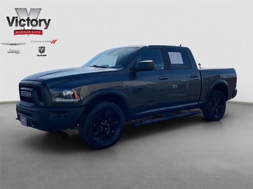 2019 RAM 1500 Classic Warlock Crew Cab 4x4 5'7' Box