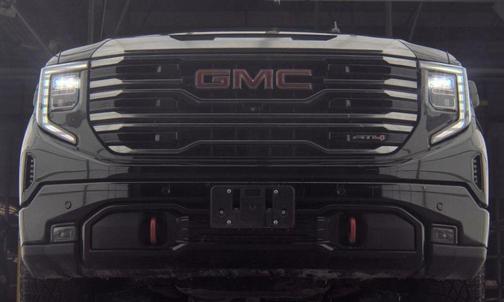 2023 GMC Sierra 1500 AT4