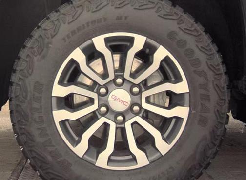 2023 GMC Sierra 1500 AT4