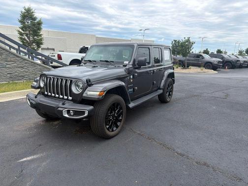Granite Crystal Metallic Clearcoat 2021 Jeep Wrangler Unlimited 4xe Sahara